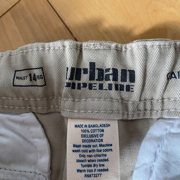 KOHL'S URBAN BOYS SIZE 14 CARGO SHORTS - Picture 3 of 4